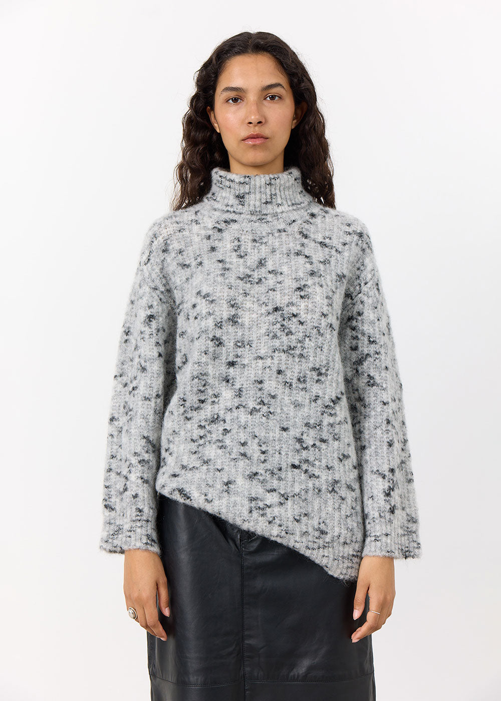 Isabelle 1 Pullover - Domino Style