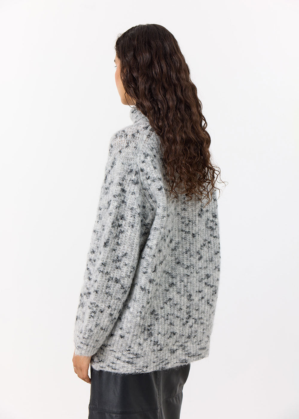 Isabelle 1 Pullover - Domino Style