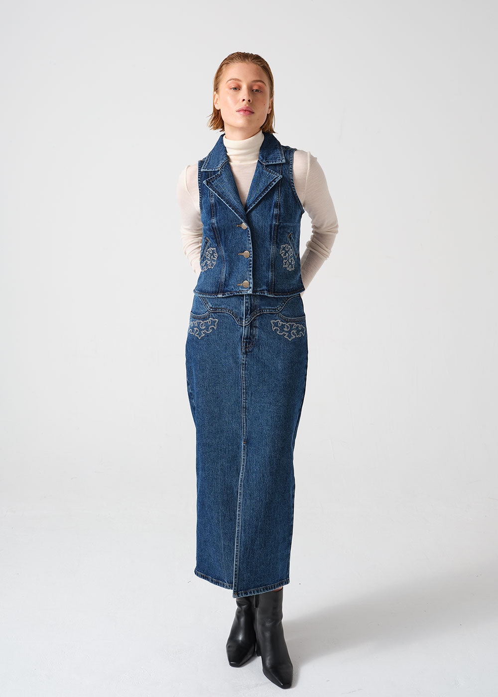 Embroidered Mia Waistcoat - Domino Style