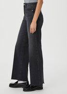 Anessa 31" Wide Leg Jean - Black Viper - Domino Style