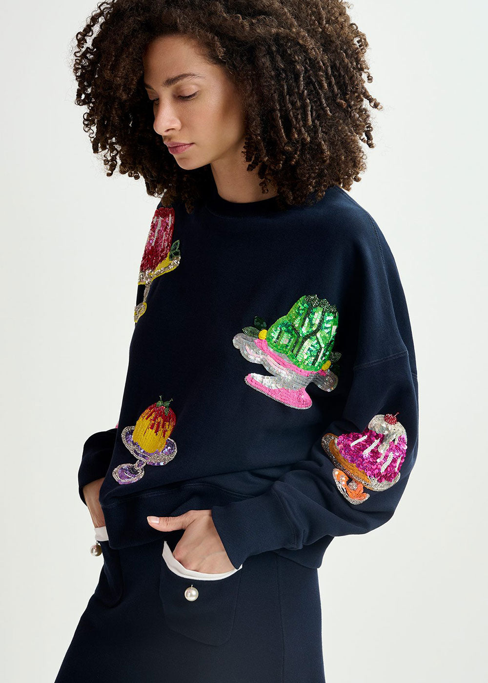 Hake Sequin Sweatshirt - Domino Style