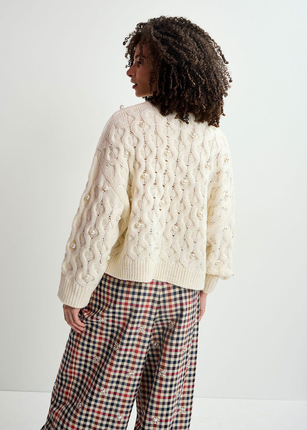 Halpes Cable Knit Sweater - Domino Style