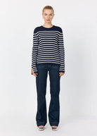 Agnes 7 Pullover - Navy - Domino Style