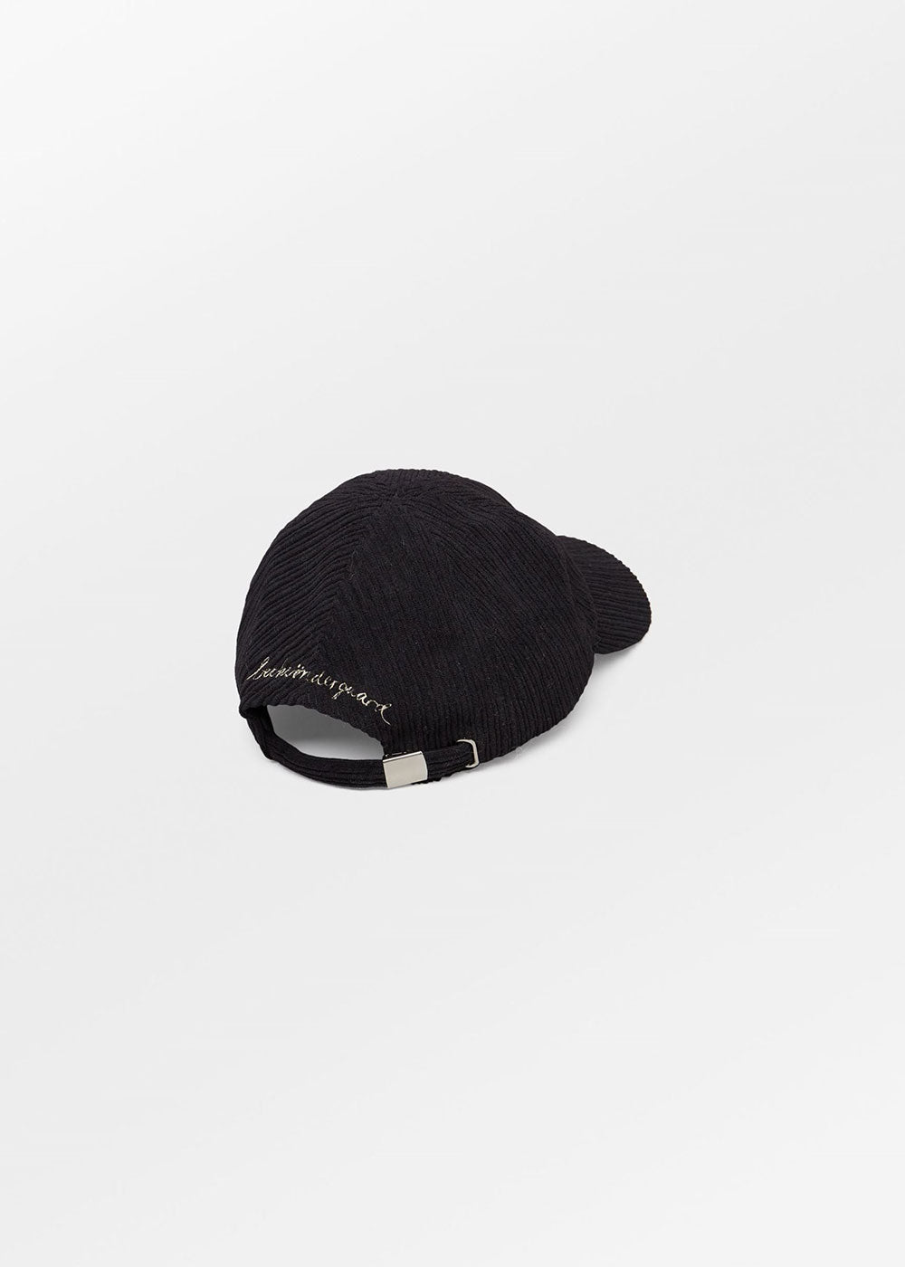 Malvi Cap - Black - Domino Style